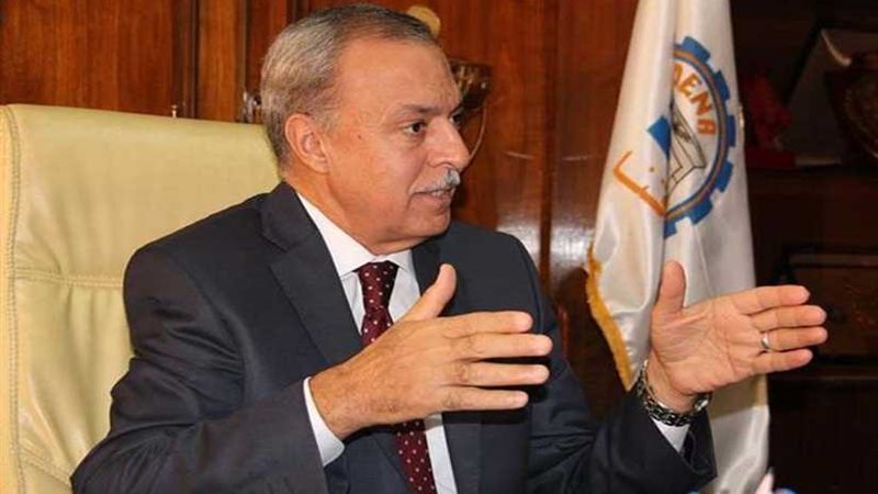 محافظ قنا يتفقد إنشاءات