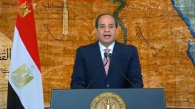 السيسي: الشعب المصري ألهم الإنسانية معنى التضحية من أجل الوطن 