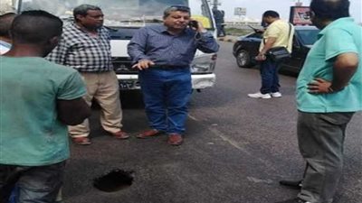 بالصور.. هبوط أرضي بطريق كورنيش الإسكندرية