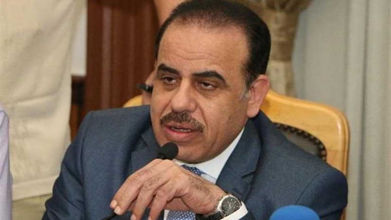 عبد العزيز النحاس: