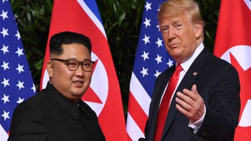 ترامب وكيم يلتقيان