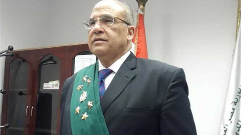 خفاجي في وداع رئيس