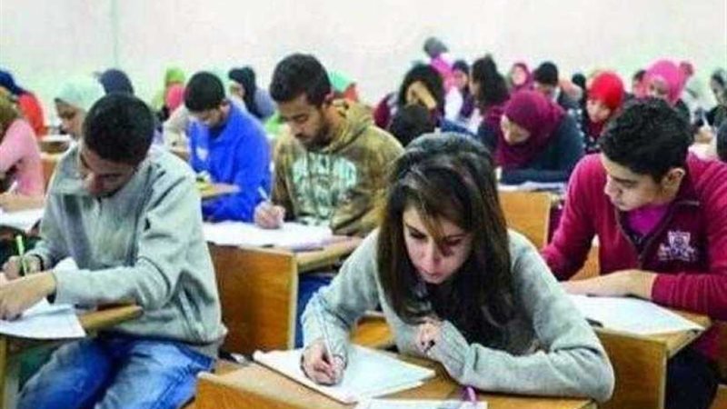 طلاب الثانوية العامة