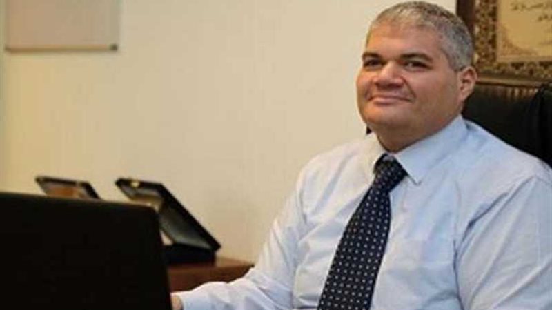 صلاح عبية يفوز بكرسي