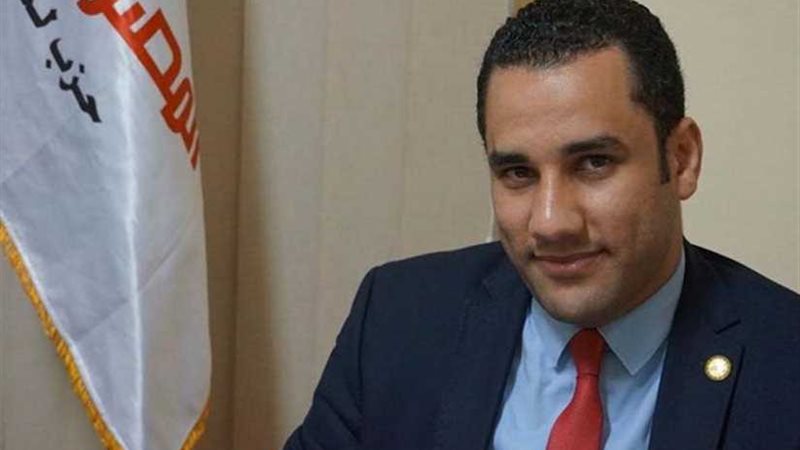 برلماني: ثورة 30