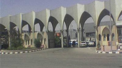 تدريب طلاب جامعة حلوان على إدارة المناقشات