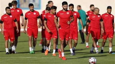 صدام عربي خالص بين منتخبي تونس وموريتانيا للتأهل لثمن نهائي 