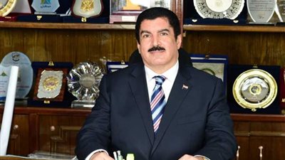 محافظ القليوبية يهنئ الرابعة على مستوى الجمهورية في الدبلوم التجاري