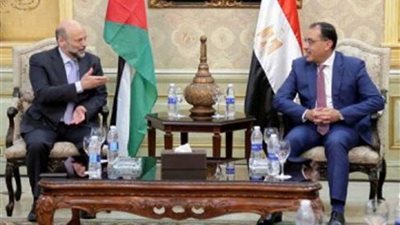 رئيسا وزراء مصر والأردن يترأسان اللجنة العليا المشتركة
