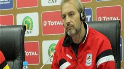 المدير الفني لمنتخب أوغندا يؤكد صعوبة مباراة السنغال بأمم أفريقيا