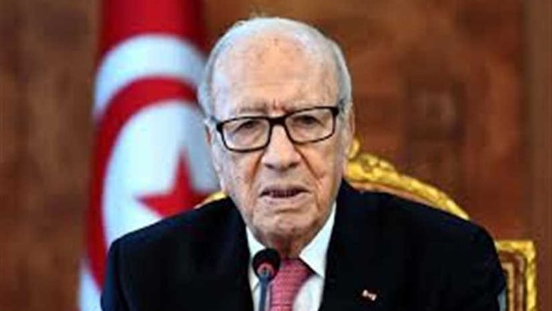 الرئيس التونسي يغادر