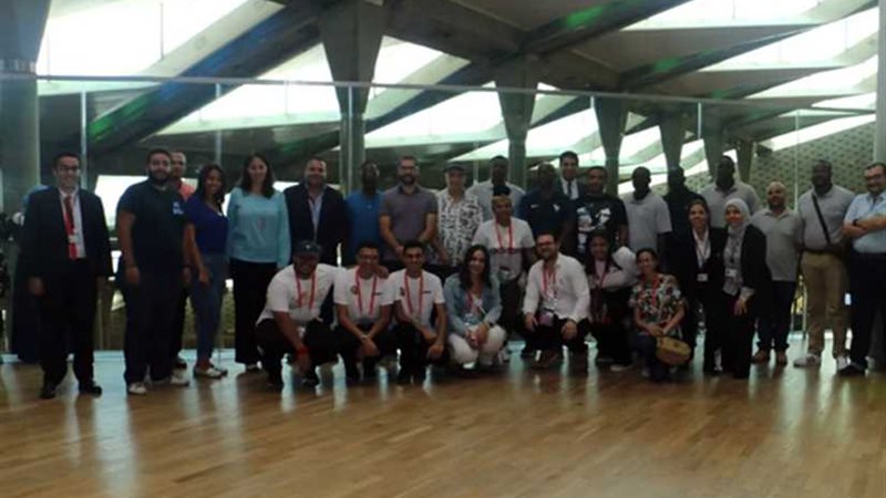 وفد الكاف يزور مكتبة