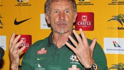 مدرب جنوب أفريقيا: منتخب مصر قوي لكننا مستعدون للقاء