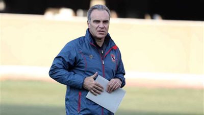 المدير الفني للأهلي يشيد بأداء محمد الشناوي حارس مرمى المنتخب الوطني