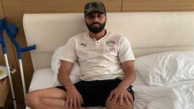 الجهاز الفني للزمالك يطمئن على جنش بعد إجرائه جراحة في 