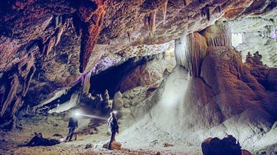 كهف سنور الأقدم والأروع في العالم