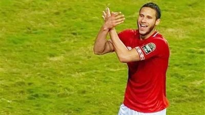 الأهلي يعلن رسميًا التجديد لرمضان صبحي