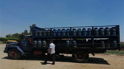 المسؤولون بالشوارع.. مستودعات الغاز والمواقف بـ« المنوفية» تحت السيطرة