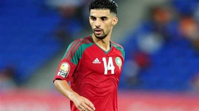 مبارك بوصوفة يعلن الاعتزال الدولي