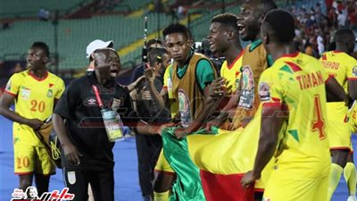 بنين والسنغال أول المتأهلين إلى ربع نهائي 