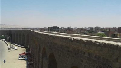 بدء أعمال مشروع ترميم سور مجرى العيون