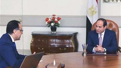 موجز الرابعة .. السيسي يوجه بمواصلة إنجاز تطوير الموانئ.. والحكومة تنفي 11 شائعة