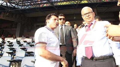 وزير الرياضة يتفقد استاد القاهرة الدولي قبل مباراة منتخب مصر وجنوب إفريقيا اليوم