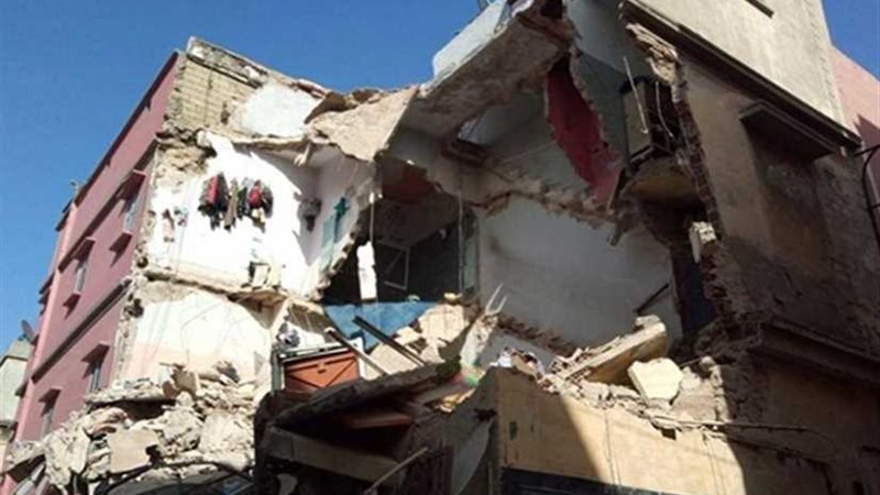 إصابة 5 أشخاص إثر