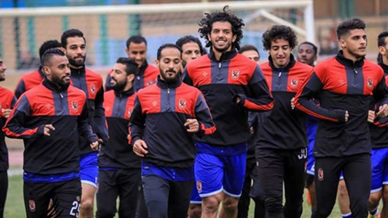 الأهلي يواصل تدريباته