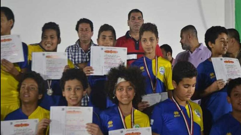 بالصور.. تكريم براعم