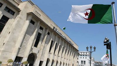 المجلس الشعبي الوطني الجزائري ينتخب رئيسه الجديد الأربعاء المقبل