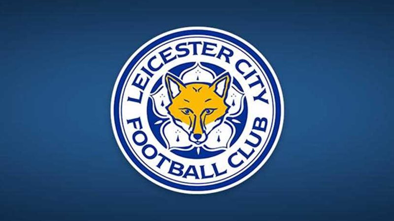 ليستر سيتي يؤازر