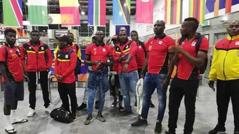 منتخب أوغندا يغادر