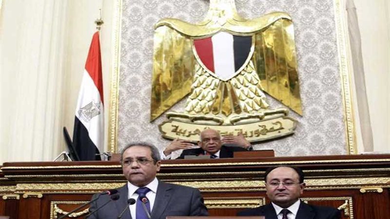 رسوم جديدة للشهر