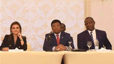 وزيرة الاستثمار ورئيس وزراء تنزانيا يفتتحان منتدى الأعمال المشترك
