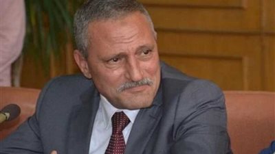 محافظ الإسماعيلية: خدمة المواطنين على رأس أولوياتي