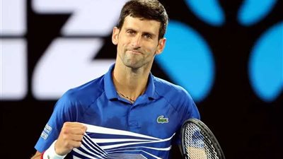الصربي ديوكوفيتش يتأهل إلى ربع النهائي ويمبلدون