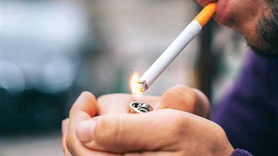 مدينة ساحلية صينية تمنع تدخين السجائر