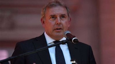 الإيكونوميست: التسريبات البريطانية صممت خصيصًا للإطاحة بالسفير المناصر للبقاء في الاتحاد الأوروبي