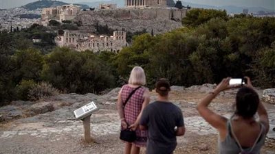 مصرع 6 سياح أجانب باليونان في عواصف عنيفة