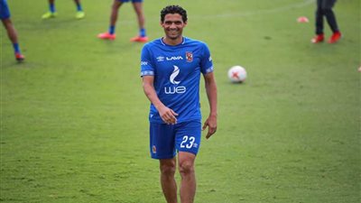 الأهلي يواصل معسكره التدريبي بإسبانيا وجلسة مع اللاعب محمد نجيب