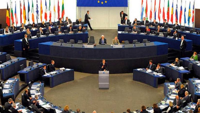 مسؤول أوروبي يحذر