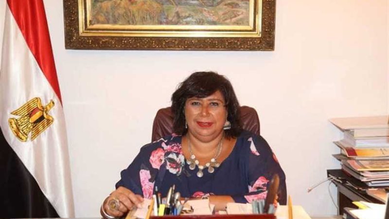 وزير الثقافة تفتتح