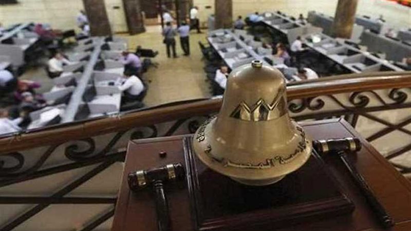 أداء متباين بمؤشرات