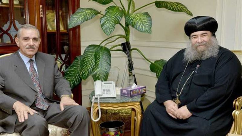 محافظ أسيوط يبحث