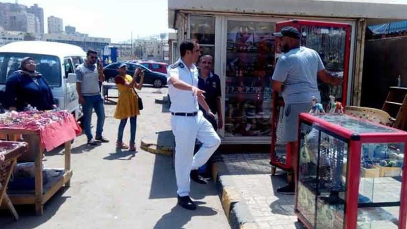 إغلاق الأكشاك المخالفة