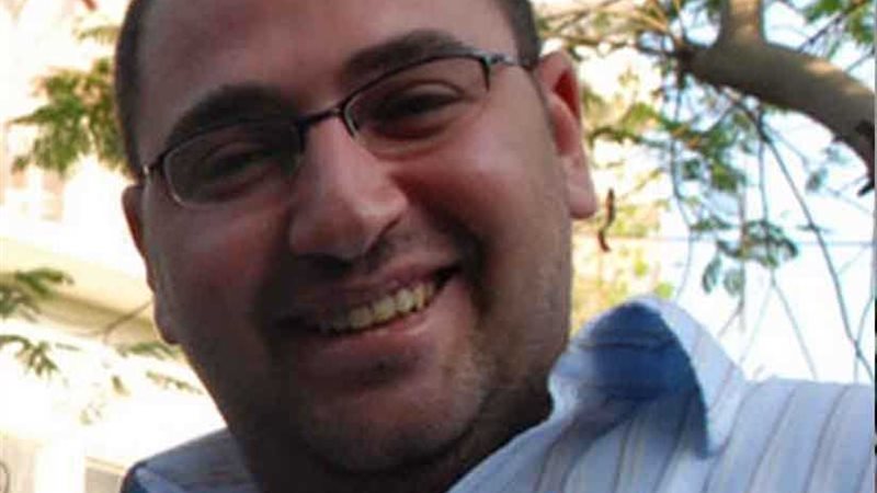 الجندي يعقد جلسات