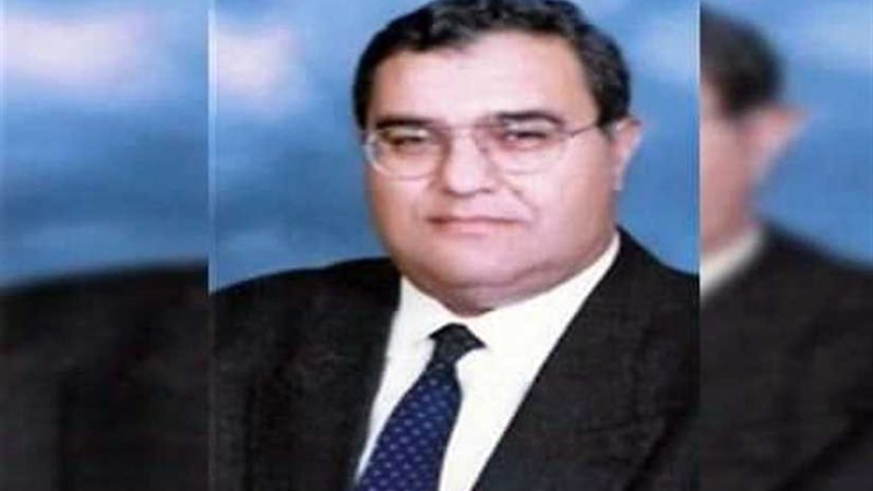 تعرف على السيرة الذاتية