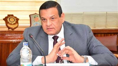 إحالة 20 موظفا بثلاث وحدات صحية بالبحيرة للتحقيق