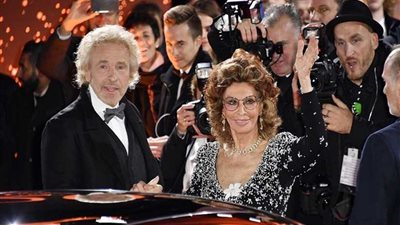 أيقونة الجمال.. صوفيا لورين تعود إلى السينما بعد عقد من الغياب